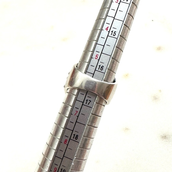 Artisan Collection Thai Oval Blue Larimar Solitaire Sterling Silver Ring - Picture 10 of 16